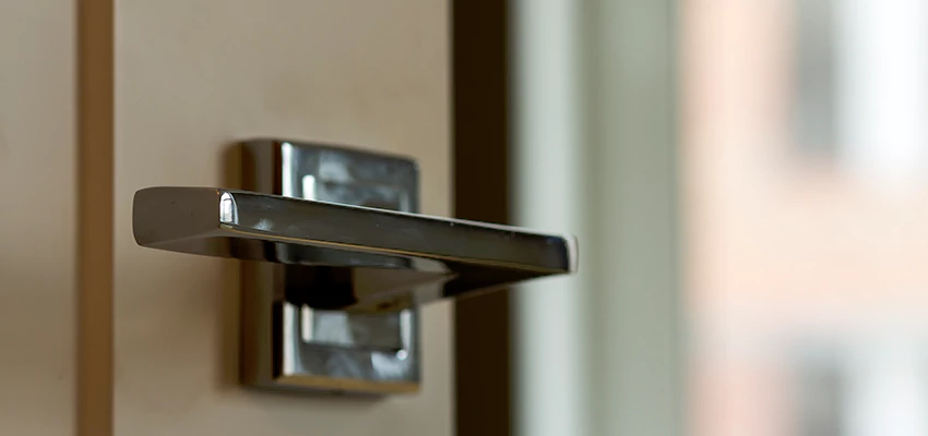 Door Lever Knob Repair in Wheeling, Illinois