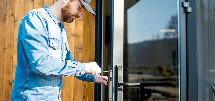 Frameless Glass Storefront Door Locks Replacement in Wheeling, IL